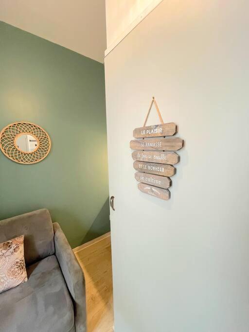 Mini-Studio De 10M² En Centre-Ville De بزييه المظهر الخارجي الصورة